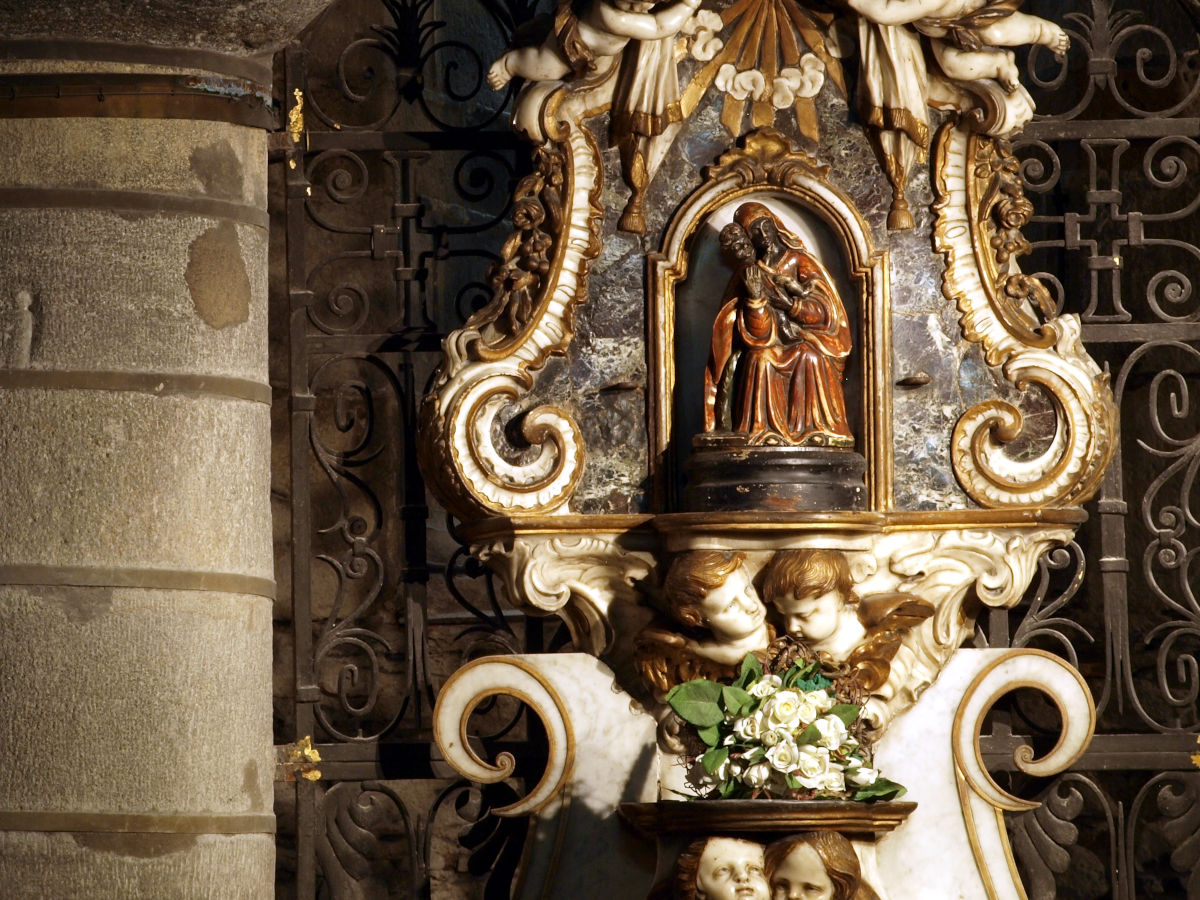 Vierge Noire de Notre Dame de Clermont-Ferrand