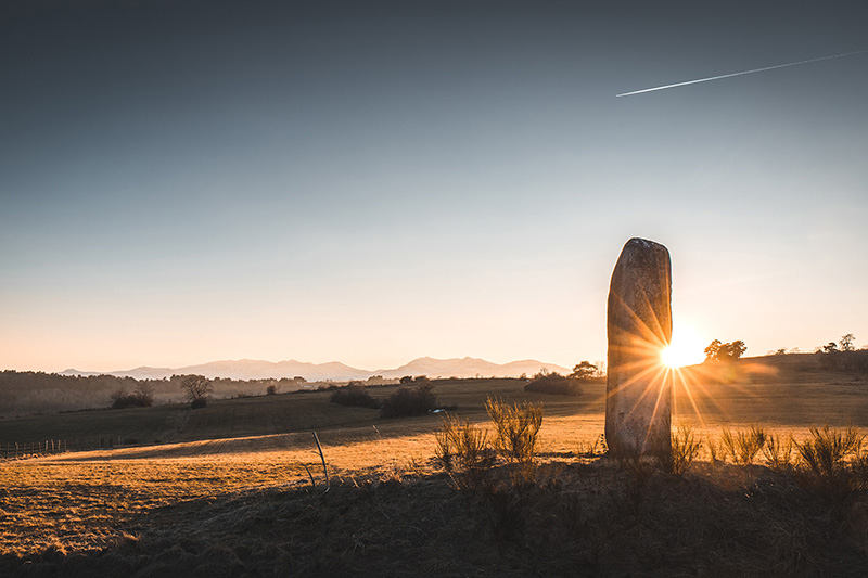 La pierre longue, le menhir près de phialeix et Aydat