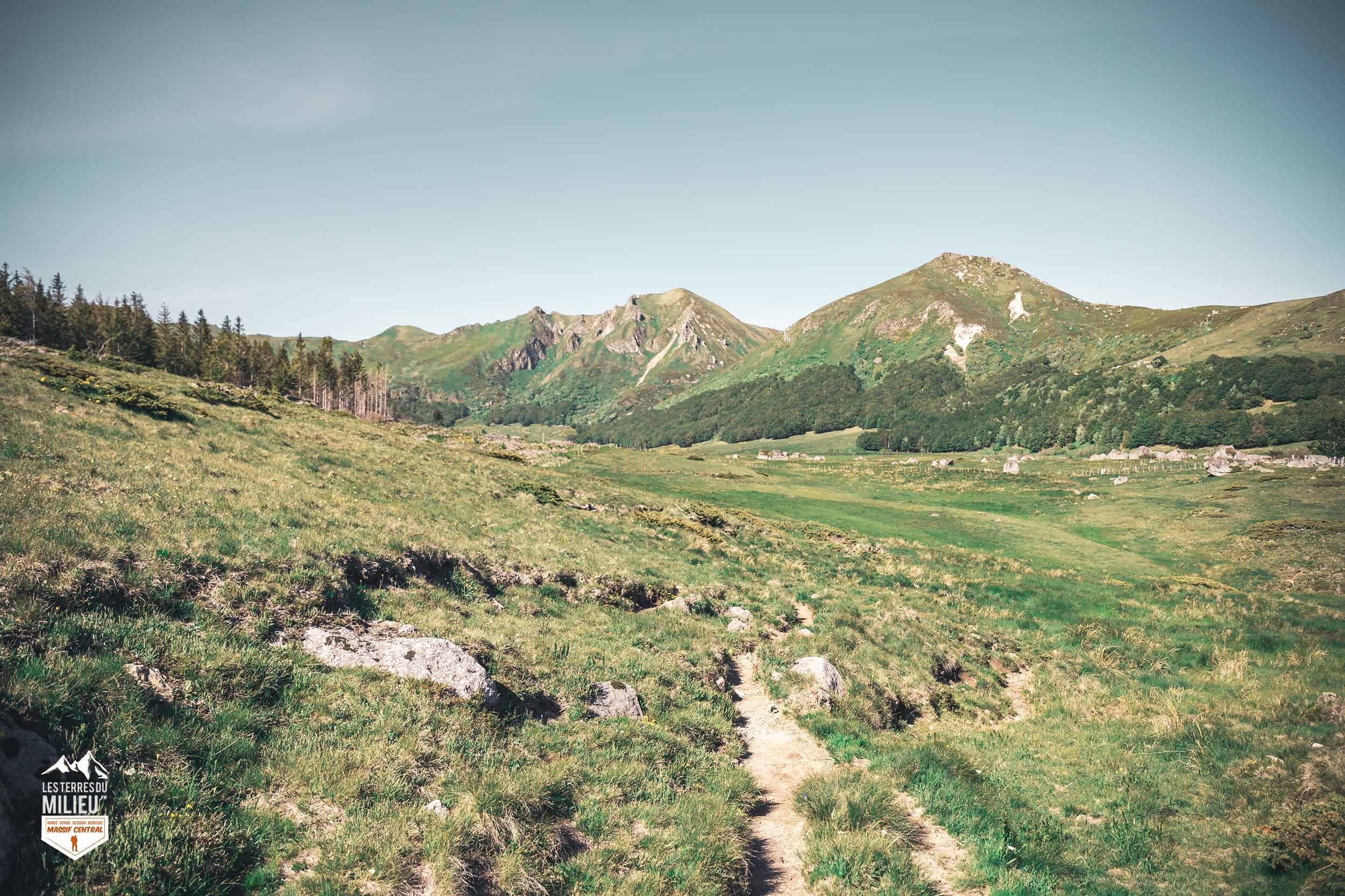 Panorama depuis la fontaine salée sur les crêtes du Sancy