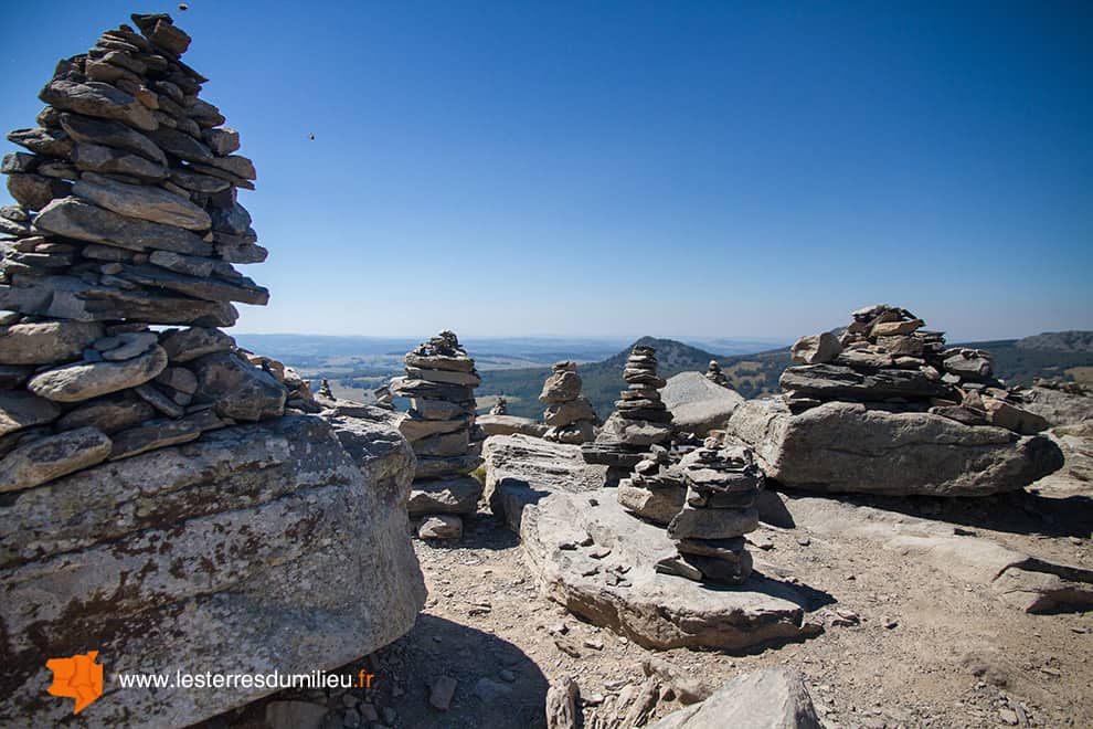 Cairns au sommet du Gerbier de Jonc