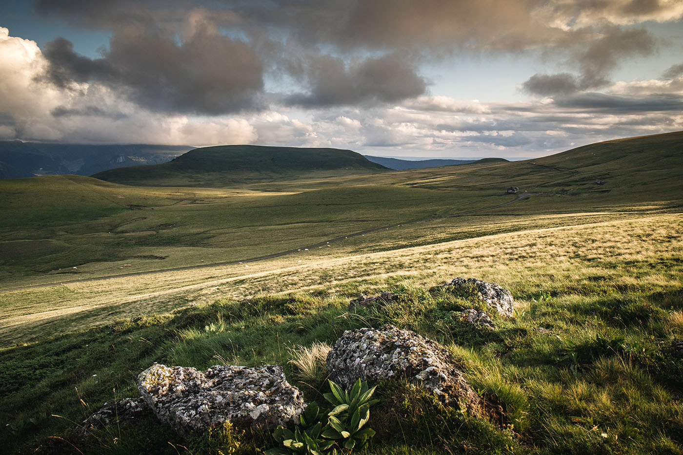 Le plateau du Guéry, dans le Sancy sur le GR30