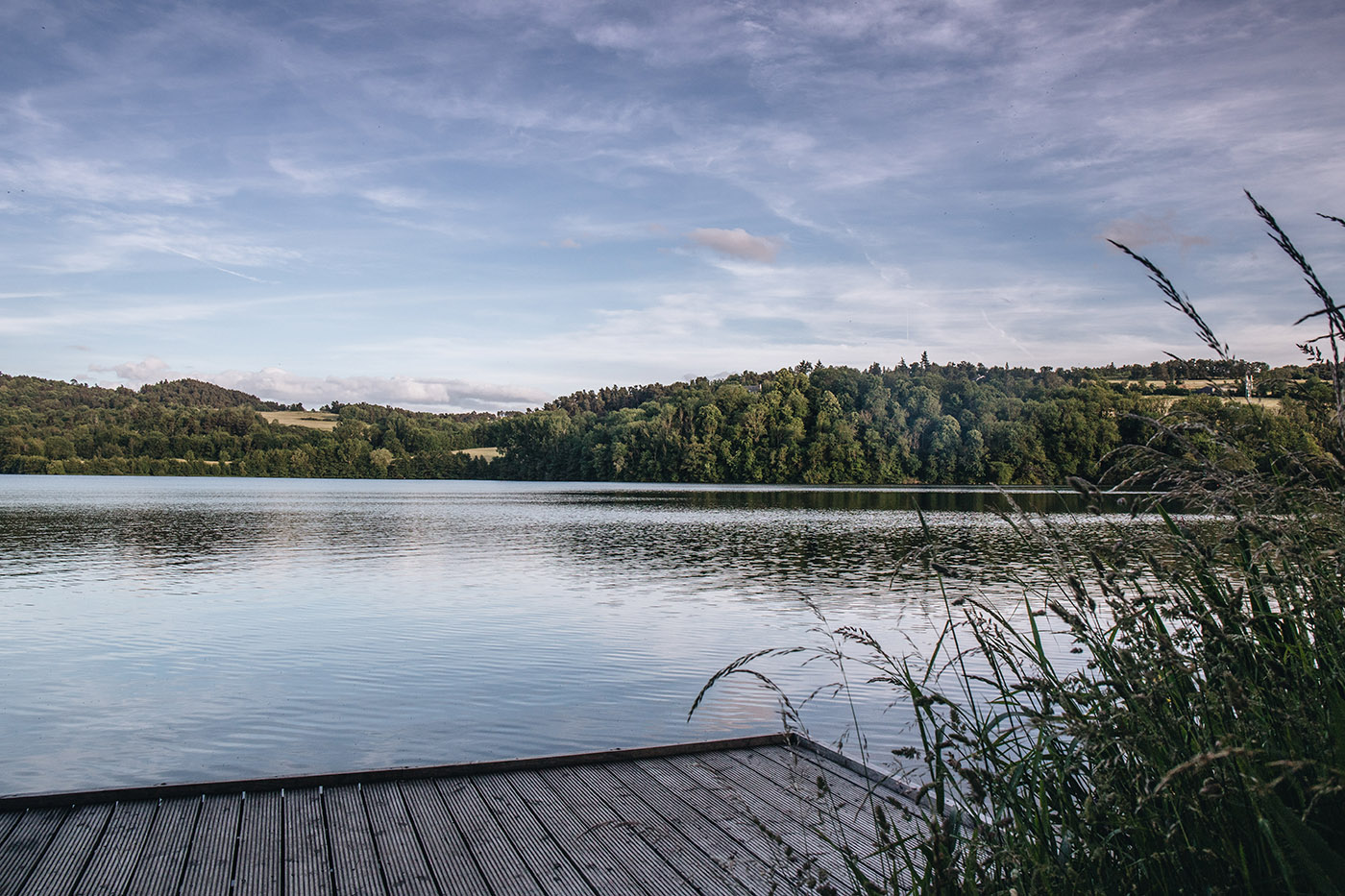 Lac d'Aydat depuis les berges 