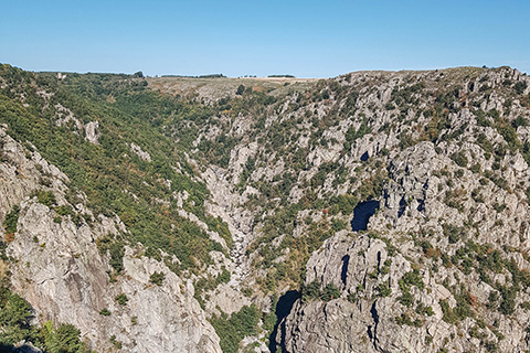 Les gorges du CHassezac depuis le belvédère de Garde-Guérin