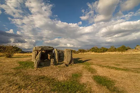 Menhir de Cournols