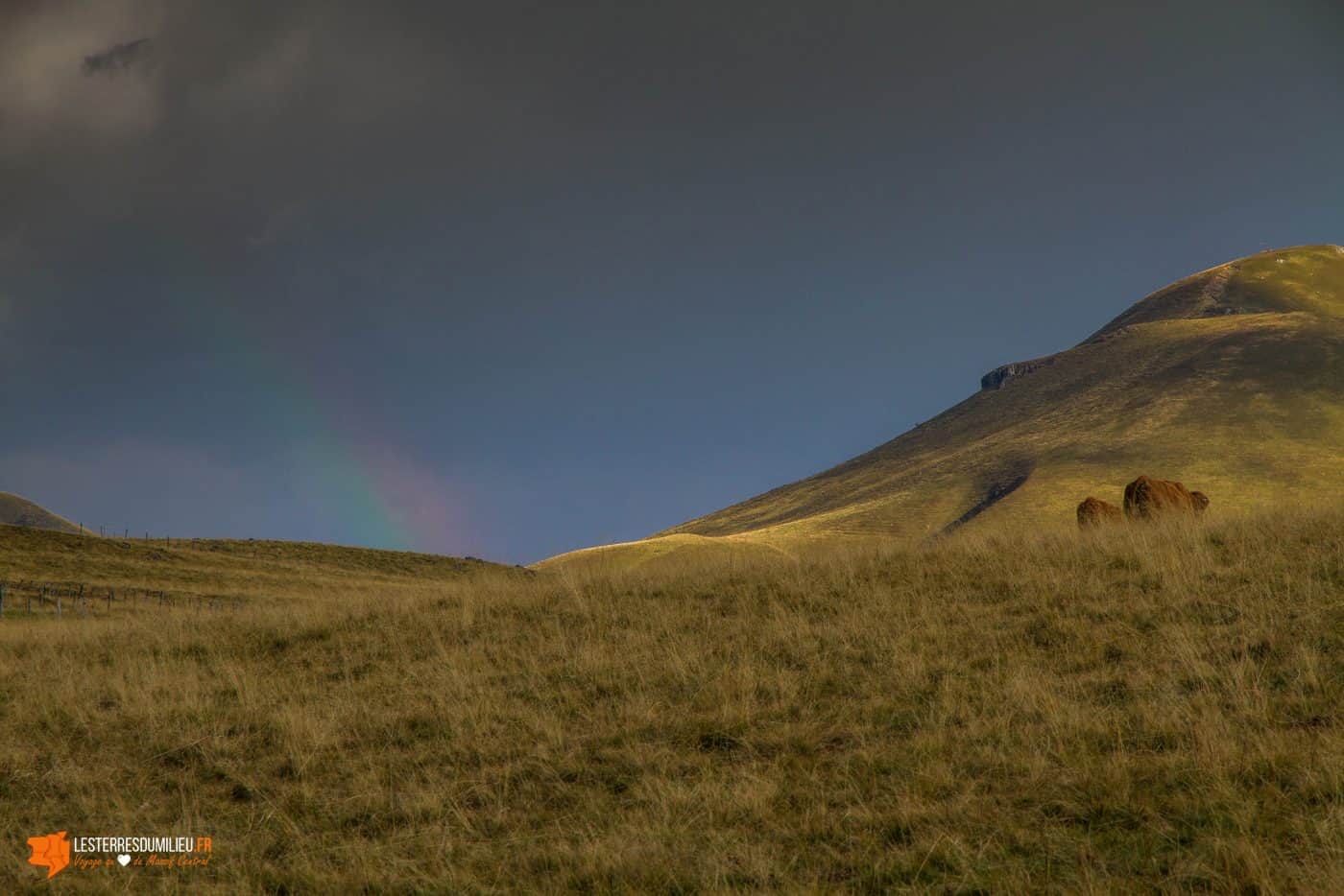 Arc en ciel sur le plateau du Guéry en Auvergne