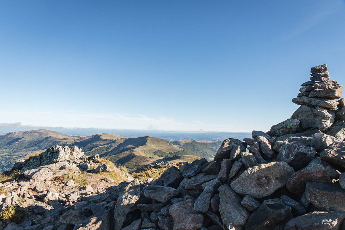 Sommet du Puy de la Tourte dans le Cantal