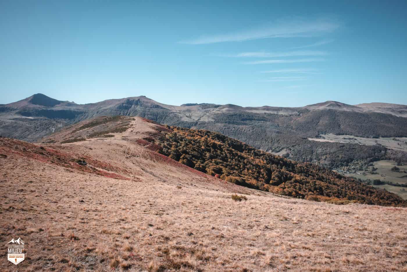 Depuis le Puy de Niermont vue sur le plateau du Limon