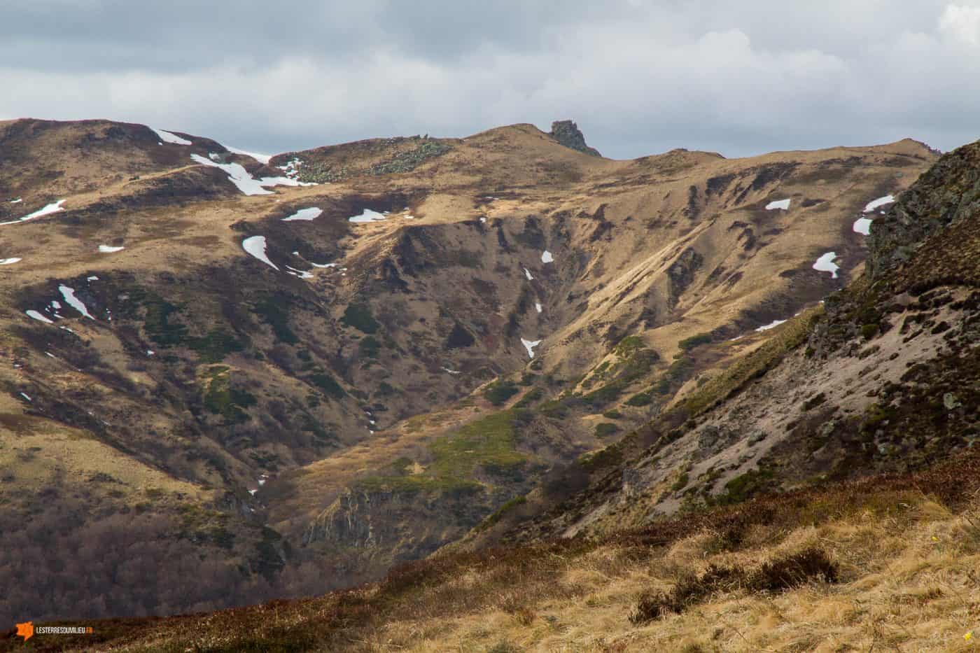 Vallée dans le Sancy, sous le puy de Paillaret