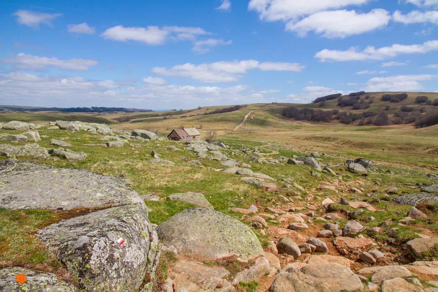 Le refuge des Rajas dans l'Aubrac